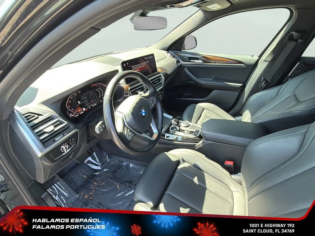 Used 2023  BMW xDrive30i image 13