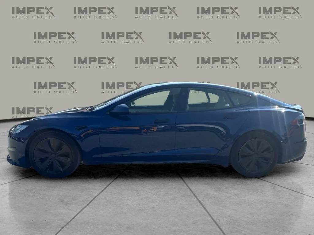 Used 2022 Blue Tesla Base image 2