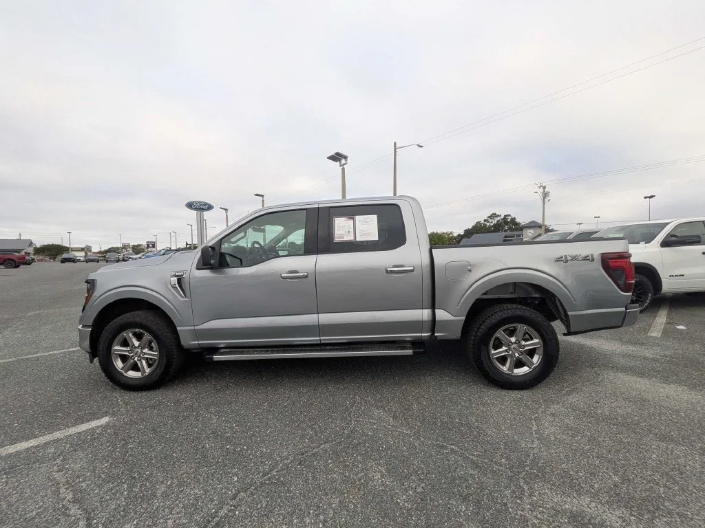 Certified Used 2025 Silver Metallic Ford XLT image 6