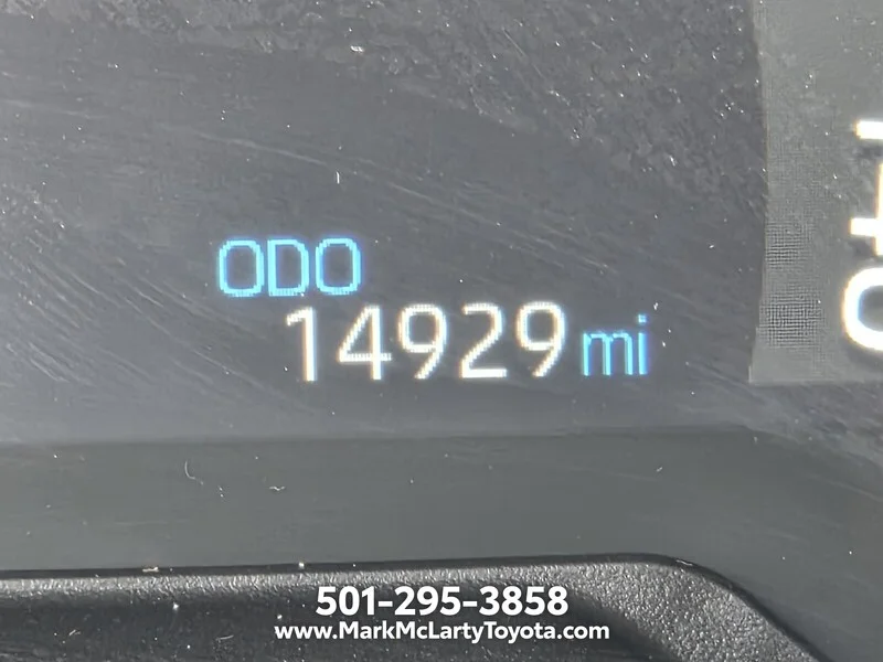 Used 2024 Ice TOYOTA LE FWD image 22