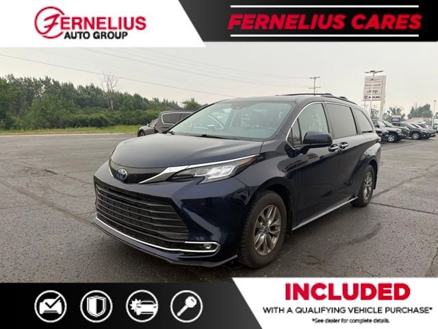 Used 2022  Toyota XLE image 6