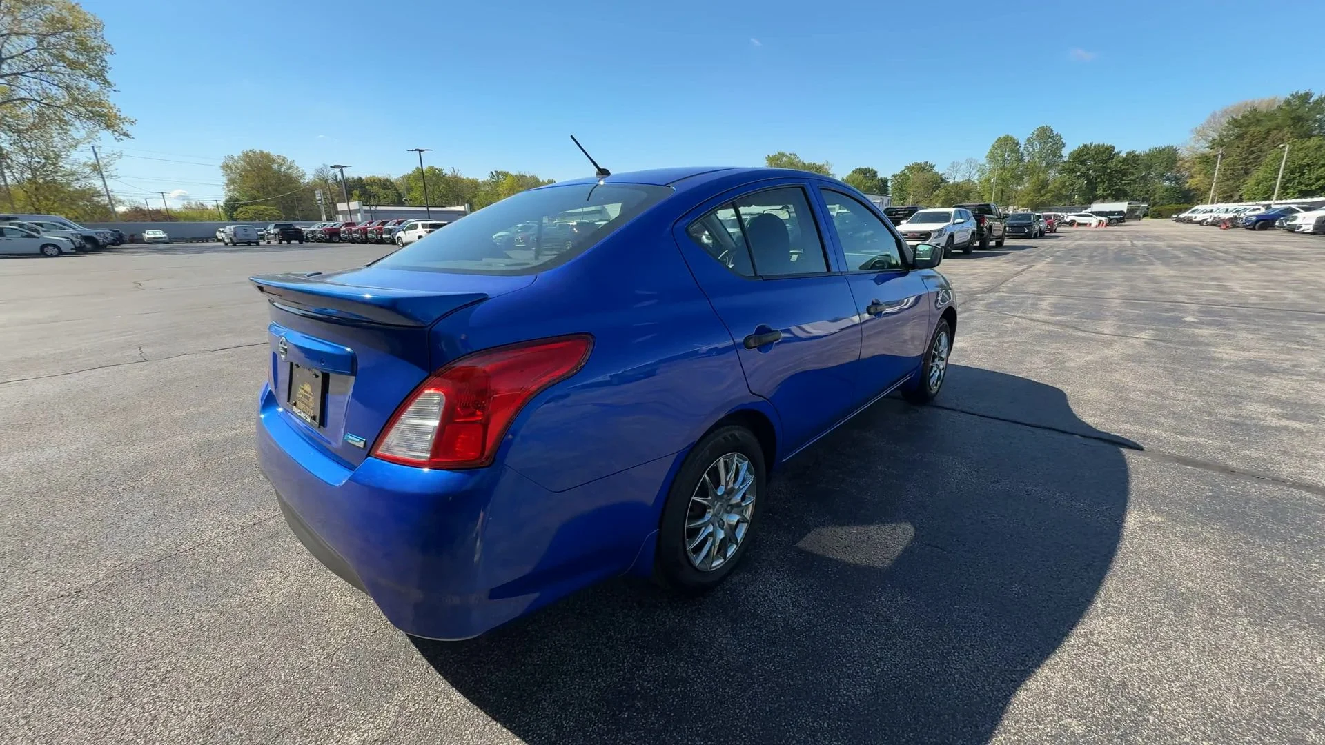 Used 2016 Blue Nissan 1.6 S+ image 8