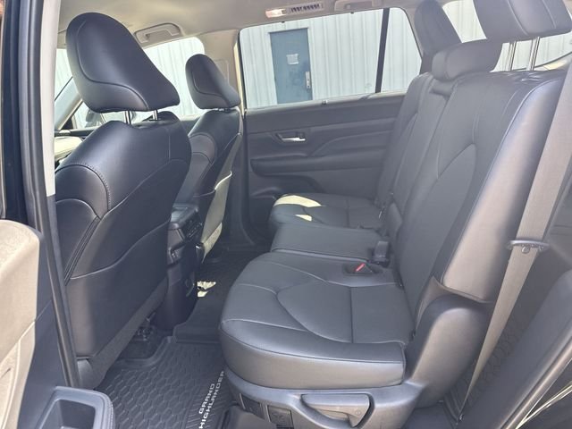 Used 2025 Black Toyota XLE image 25