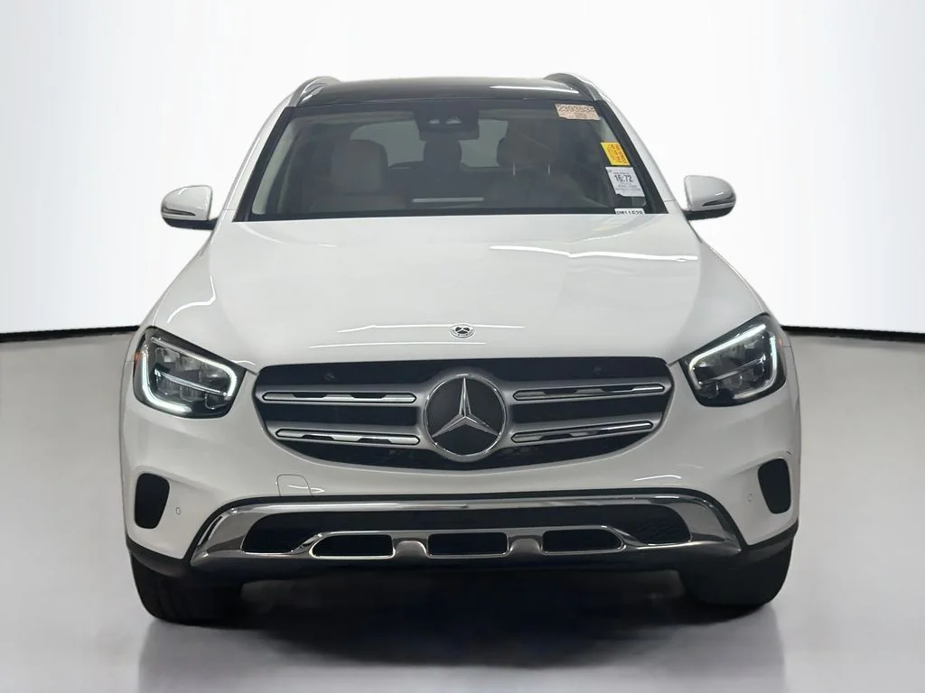 Used 2022 White Mercedes-Benz GLC 300 image 6