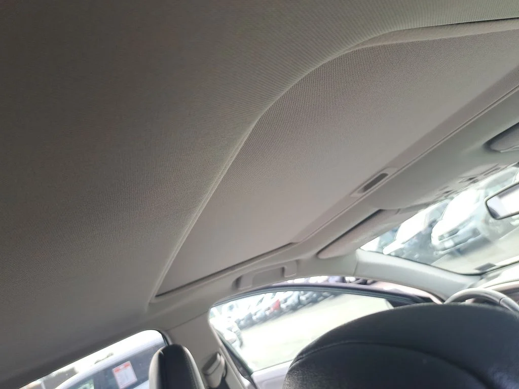 Used 2013 Green Toyota Limited image 35