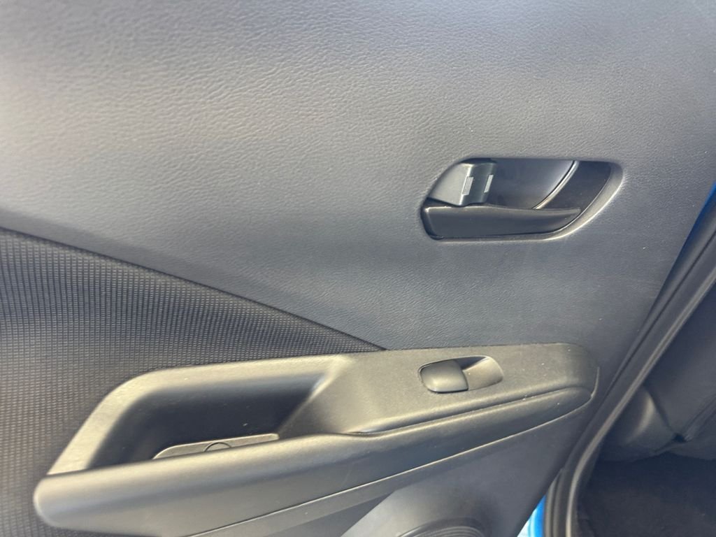 Used 2025 Blue Nissan S image 14