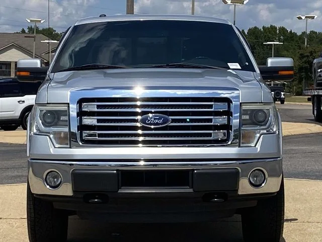 Used 2014 Silver Ford Lariat image 7