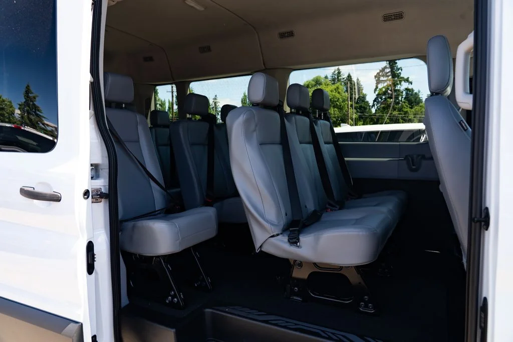 Used 2018 White Ford XL image 20