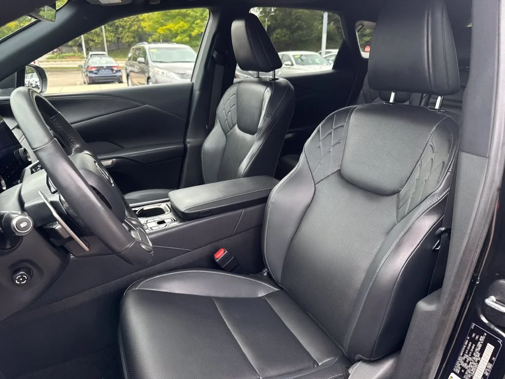 Used 2024 Black Lexus 350 Premium image 16
