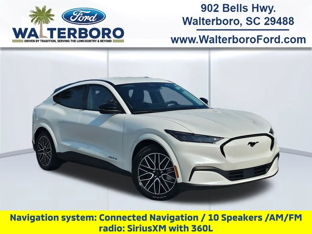 New 2026 Star White Metallic Tri-coat Ford Premium image 1