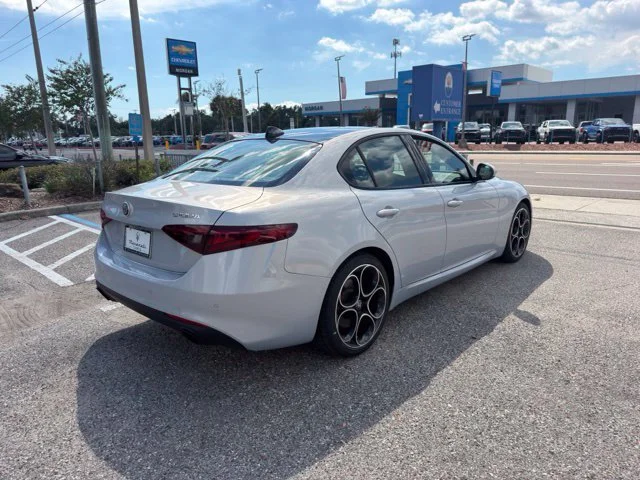 Used 2023 Moonlight Gray Metallic Alfa Romeo Ti image 4