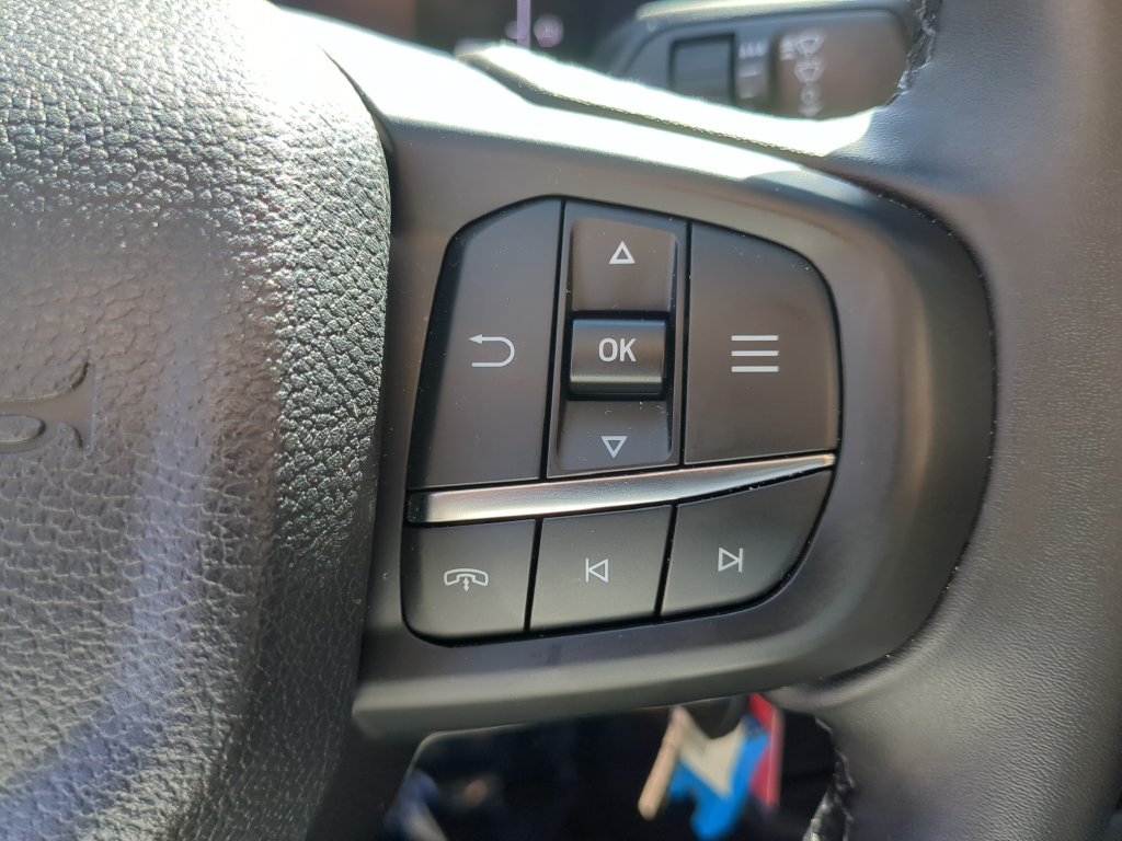 Used 2025 White Ford XLT image 28