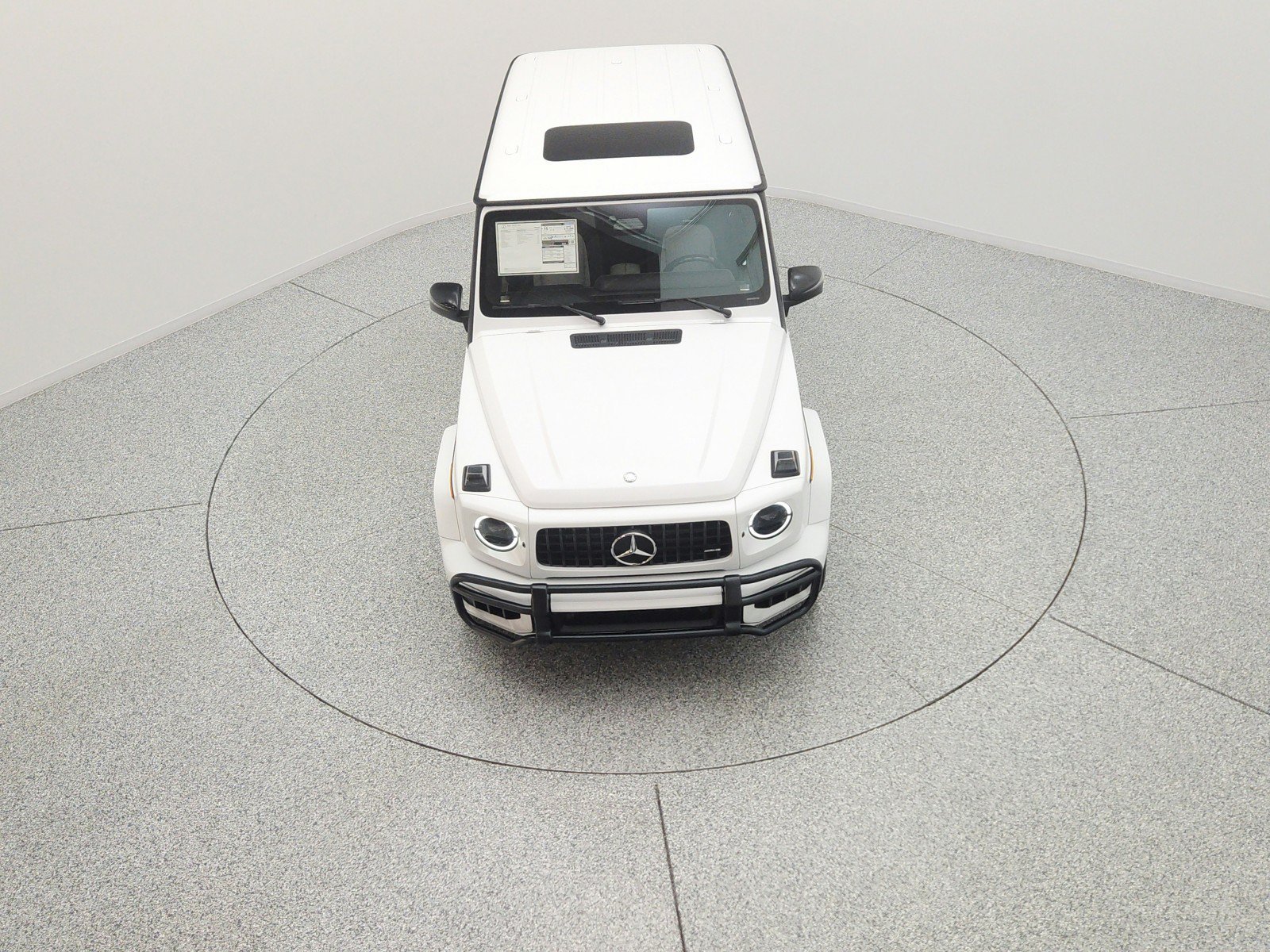 New 2026 MANUFAKTUR Moonlight White Magno Mercedes-Benz AMG® G 63 SUV image 33