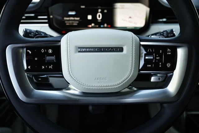 New 2026 Fuji White Land Rover SE 7 Seats image 40