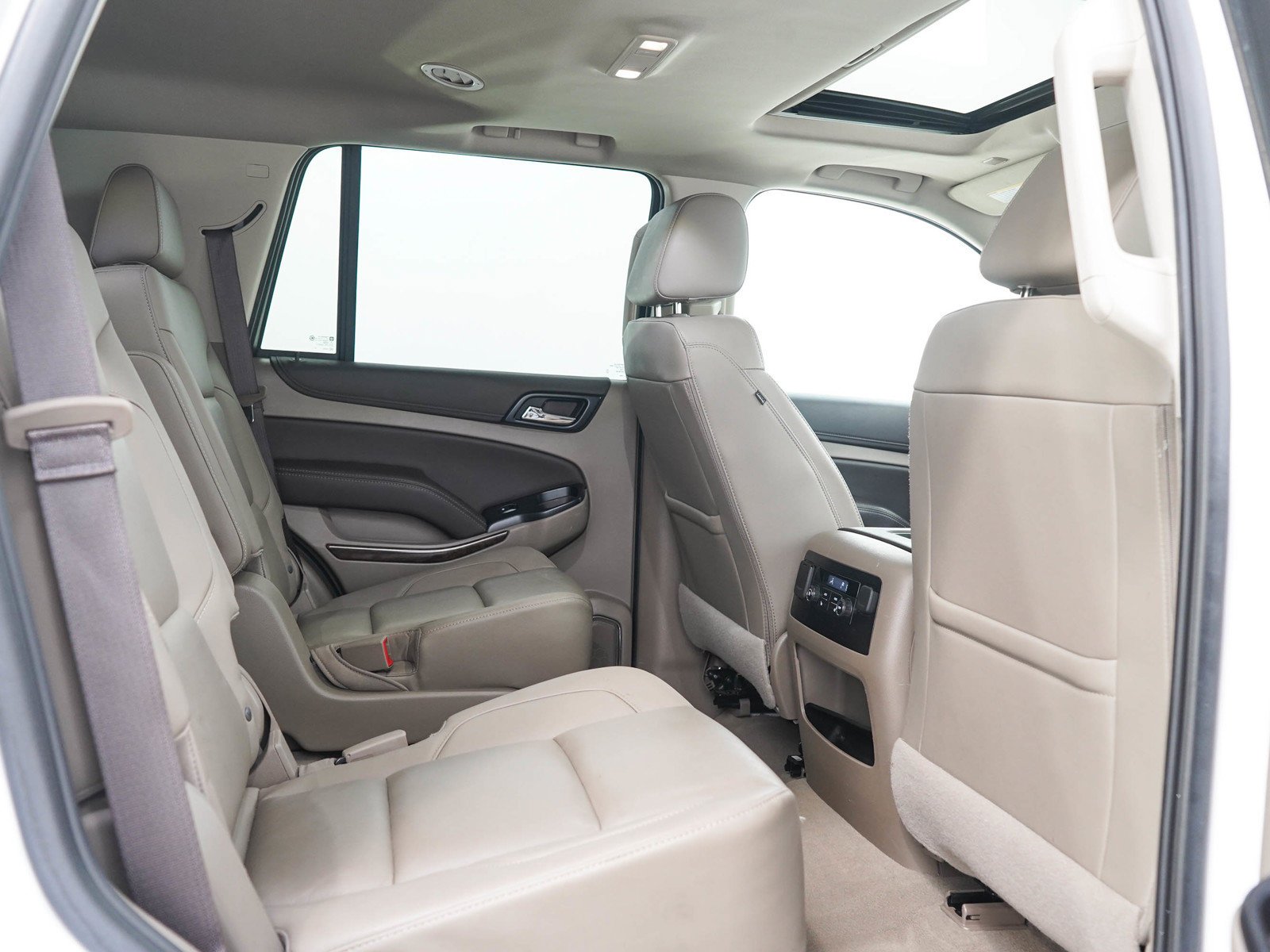 Used 2020 SUMMIT WHITE Chevrolet LT image 14