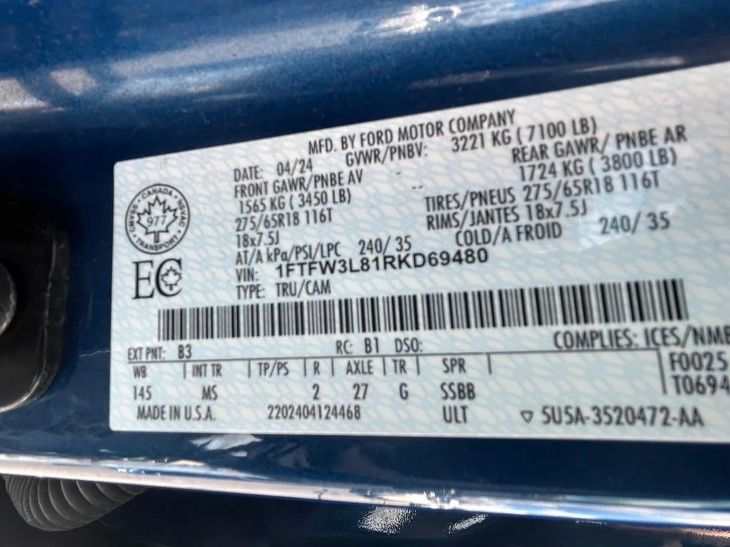 Used 2024 Blue Ford XLT image 53