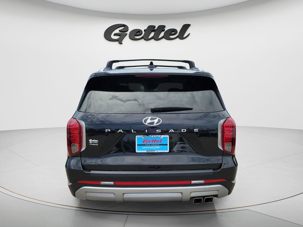 Used 2024 Black Hyundai Limited image 6