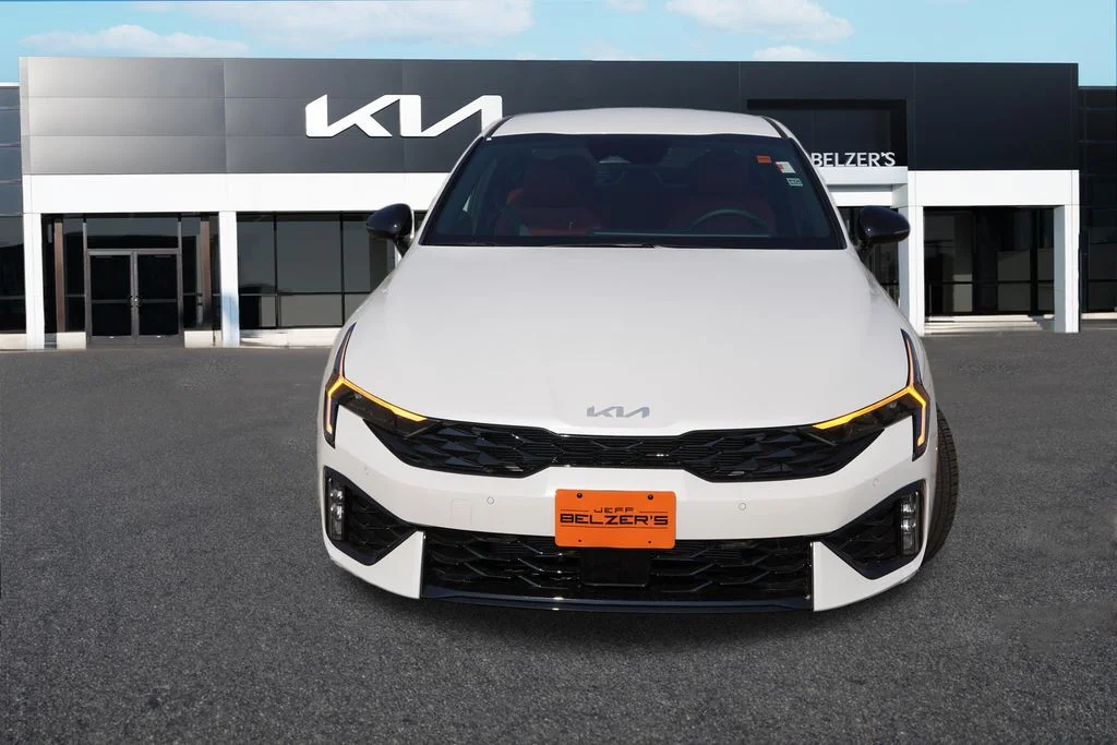 New 2026 Snow White Pearl Kia GT-Line image 8