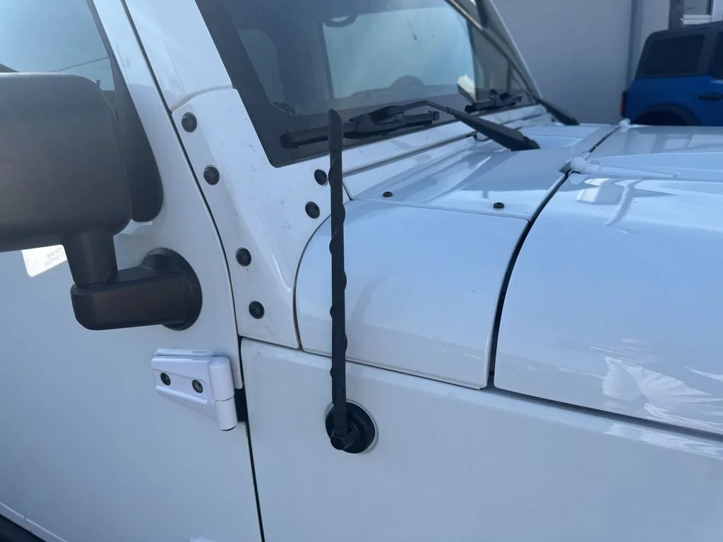 Used 2016 White Jeep Unlimited Rubicon image 44