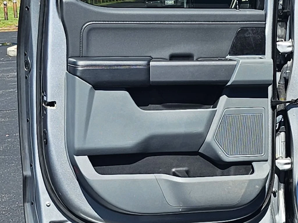 Certified Used 2021 Silver Ford XLT image 34