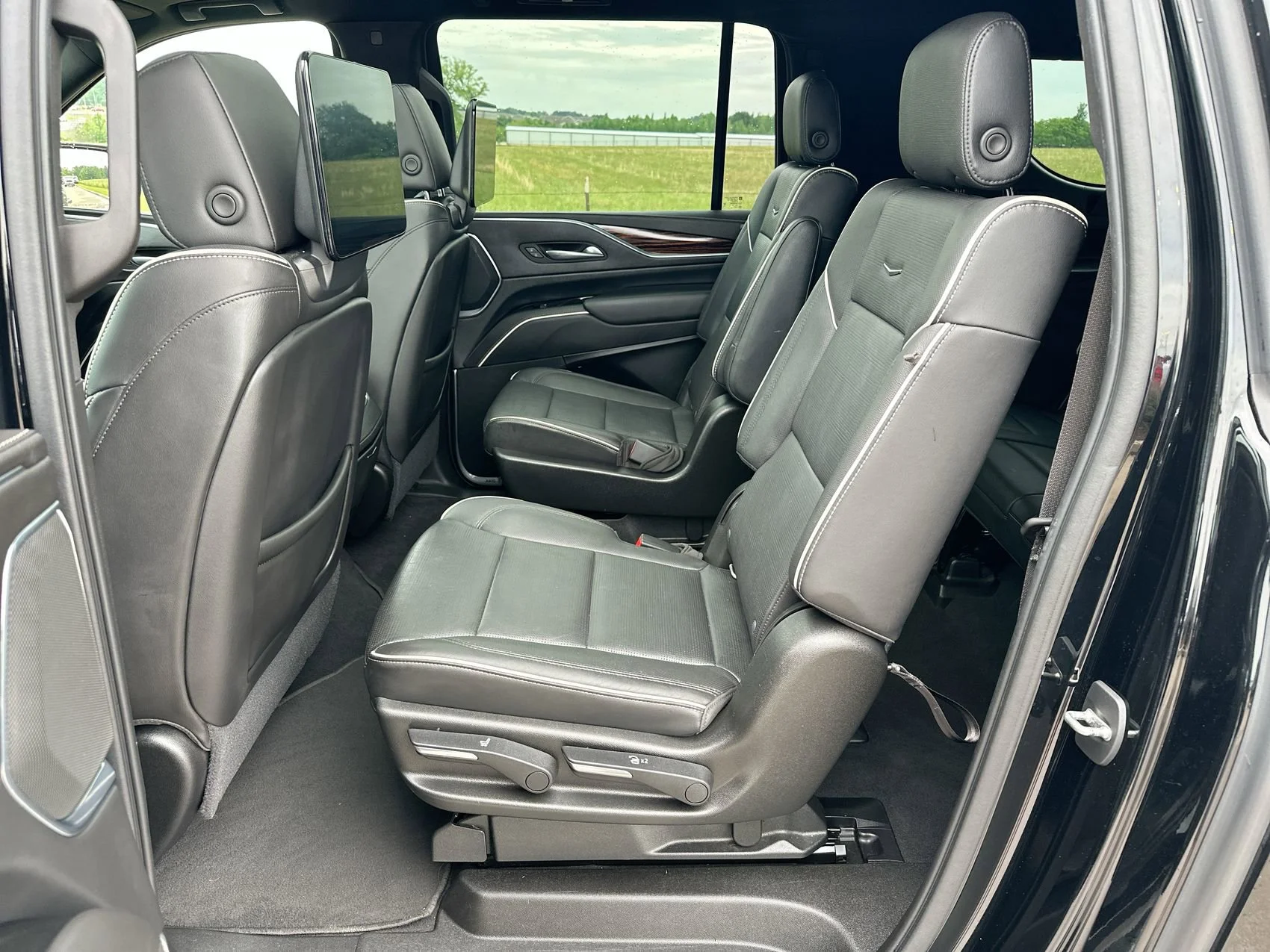 2021 Cadillac Escalade ESV Premium Luxury - Photo 24
