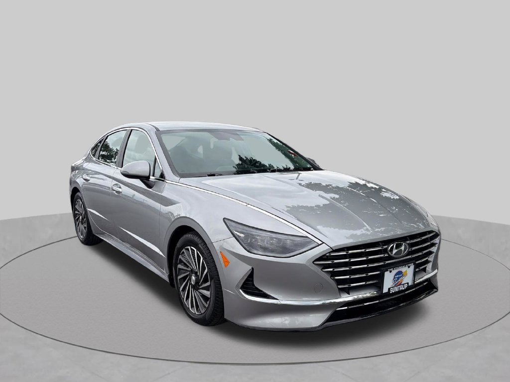 Used 2023 Silver Hyundai SEL image 23