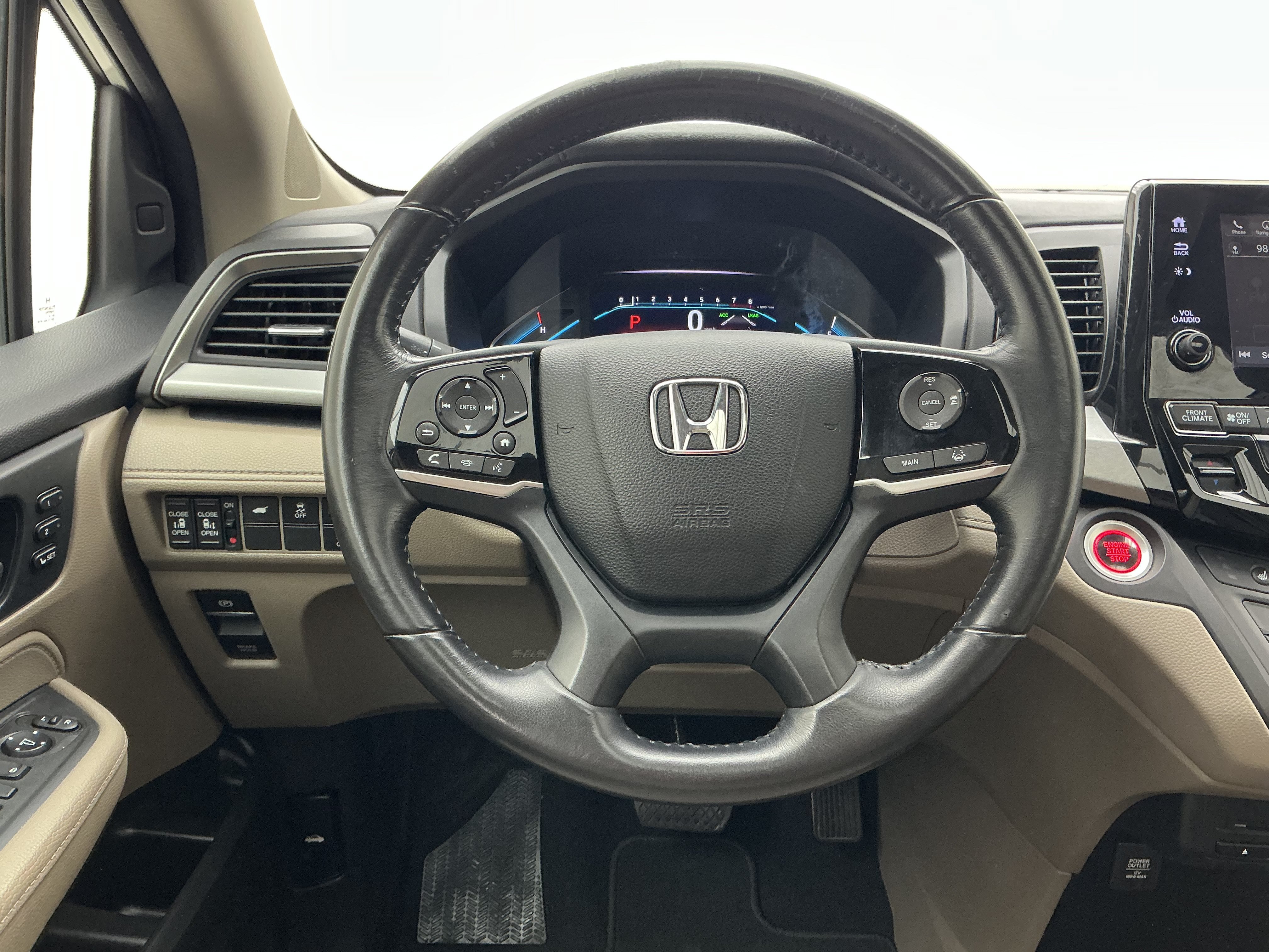 Used 2018 White Diamond Pearl Honda EX-L image 21