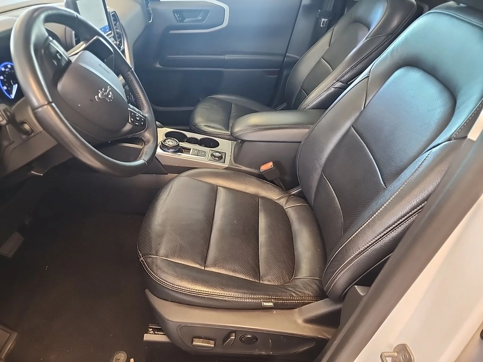 Used 2022 White Ford Big Bend image 9