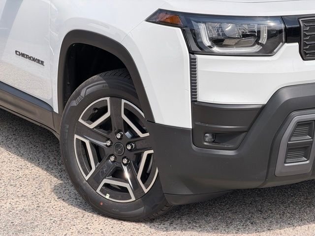 New 2026 White/off-white Jeep Limited image 3