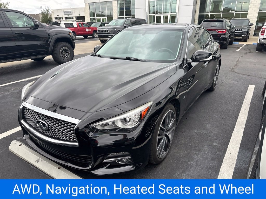 2015 INFINITI Q50 Premium