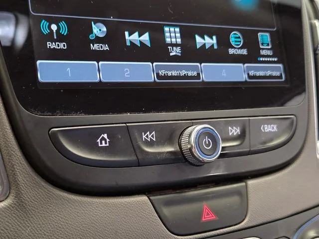Used 2016 Silver Chevrolet LT image 20