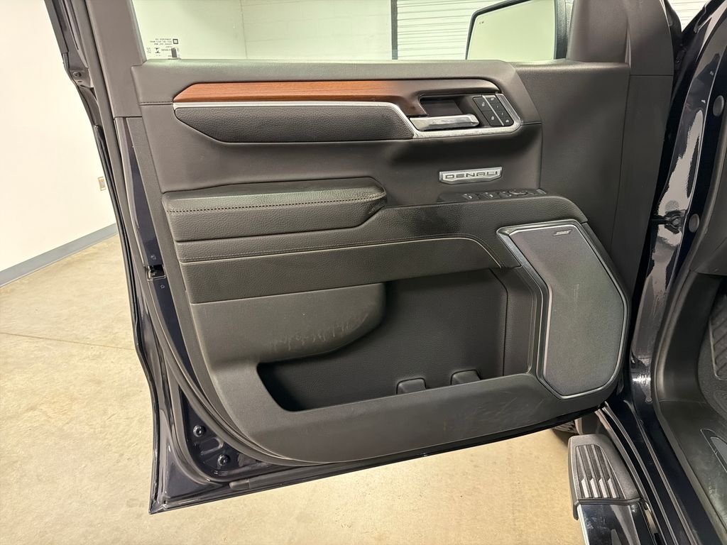Used 2024 Silver GMC Denali image 22
