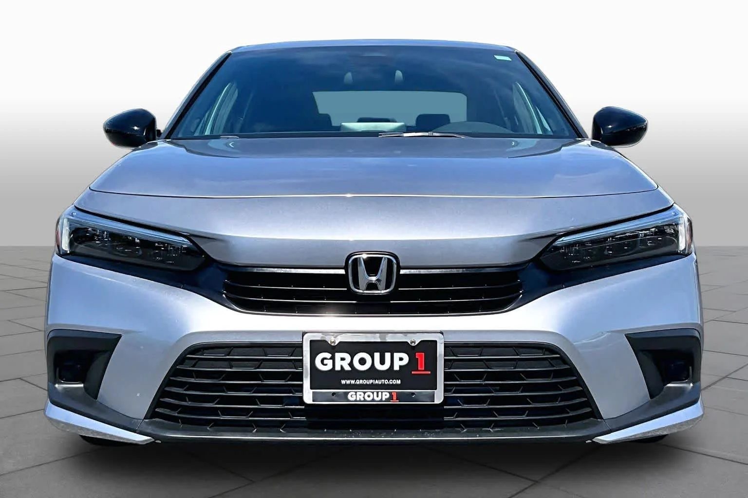 Used 2023 Lunar Silver Metallic Honda Sport image 4