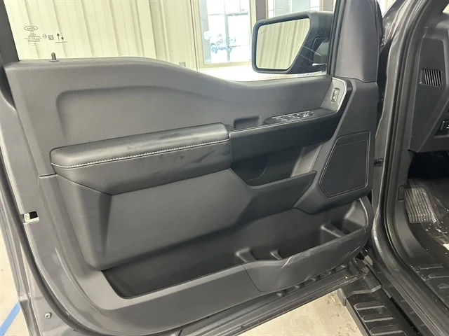 2025 Ford F-150 STX - Photo 21