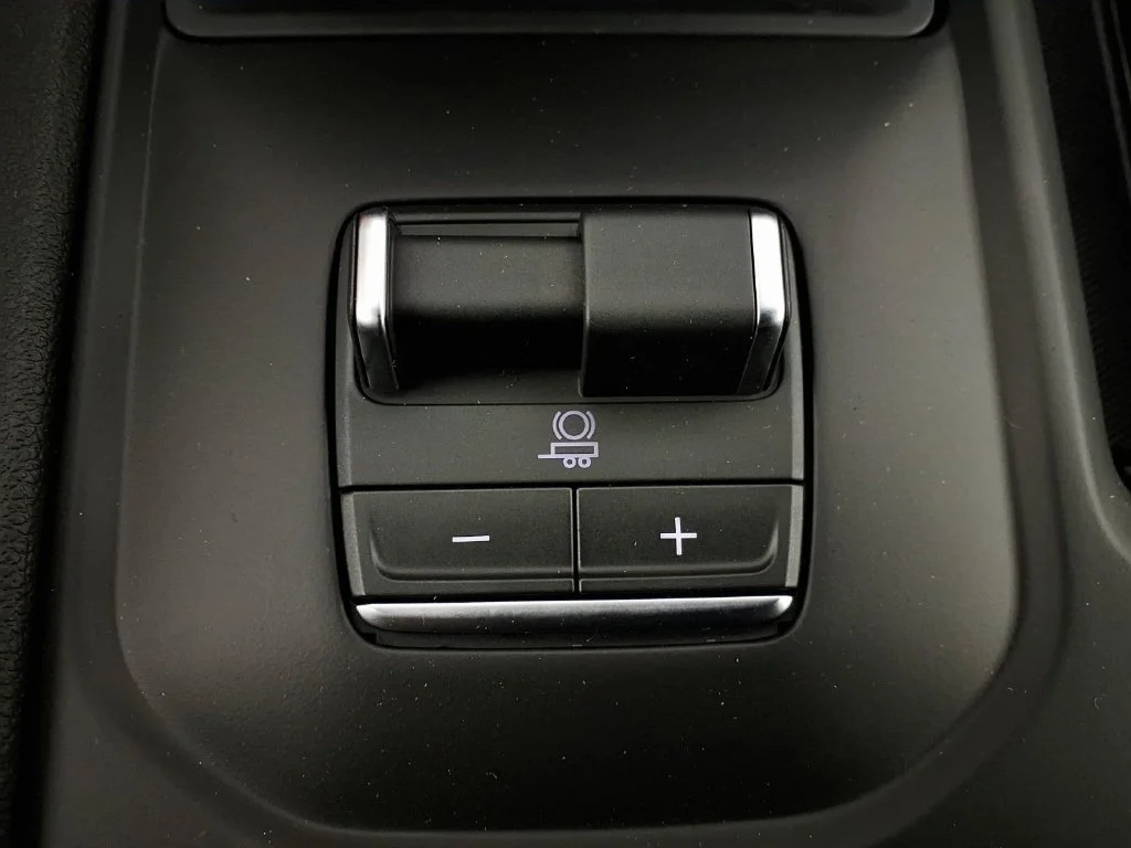 New 2026 Sterling Metallic GMC AT4 image 22