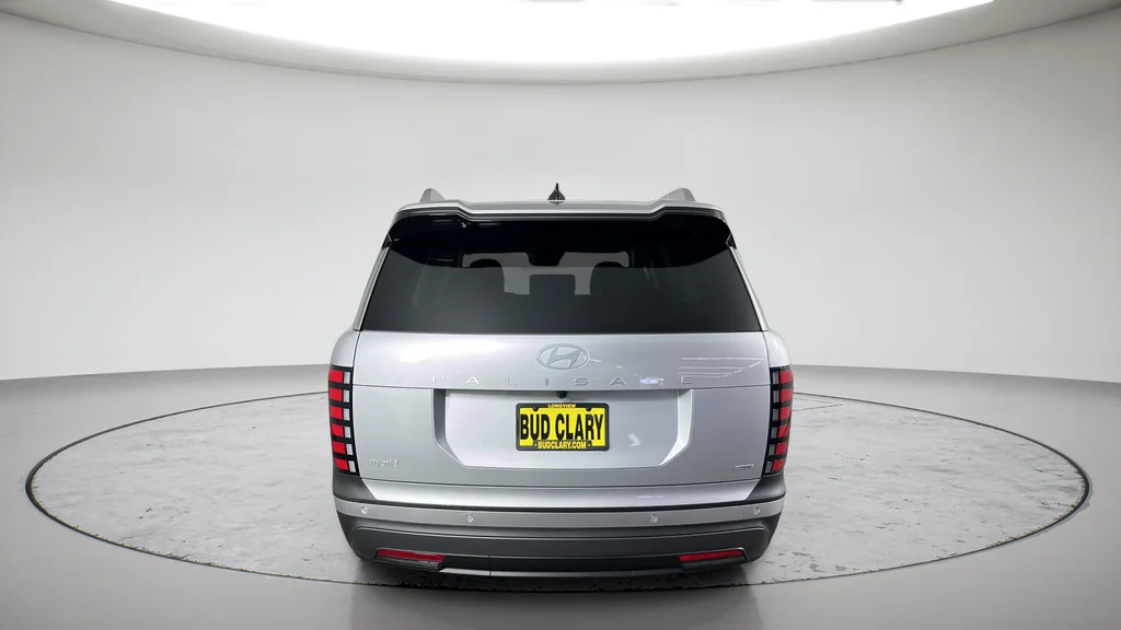 New 2027 Silver Hyundai Calligraphy image 9