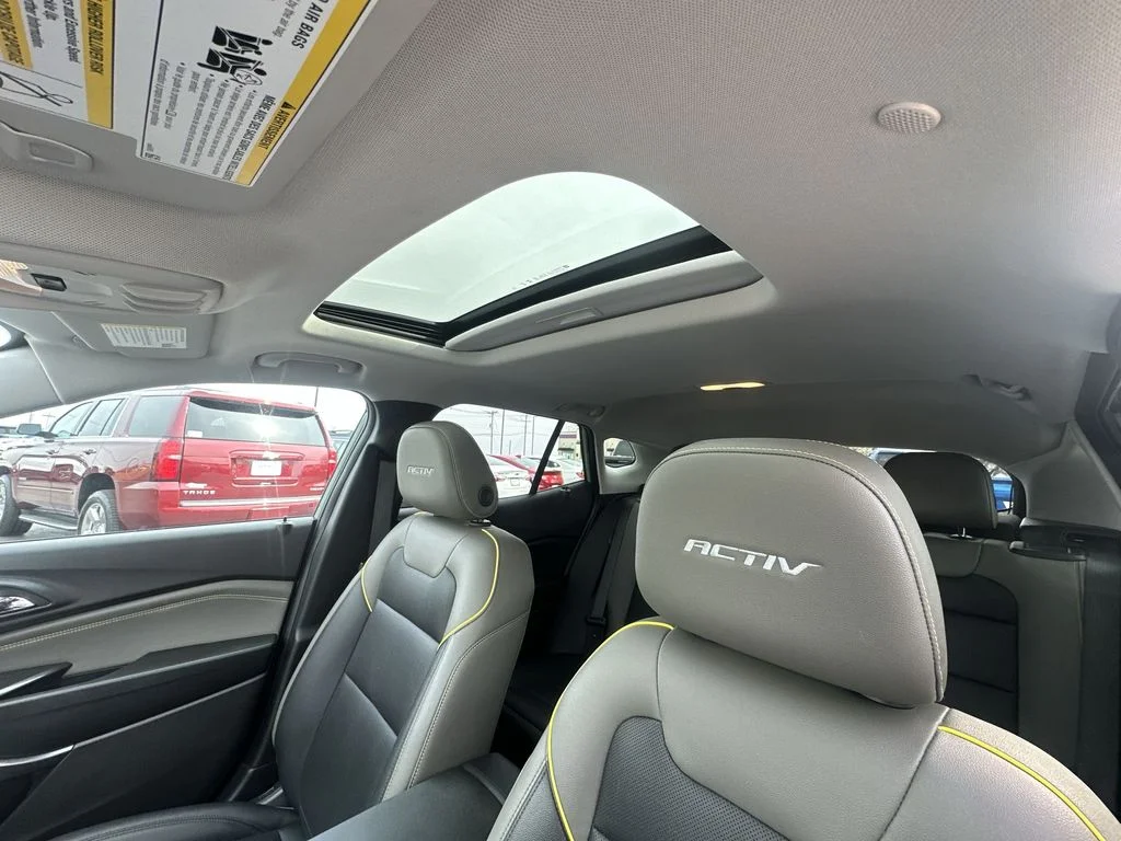 Used 2025 Green Chevrolet ACTIV image 21