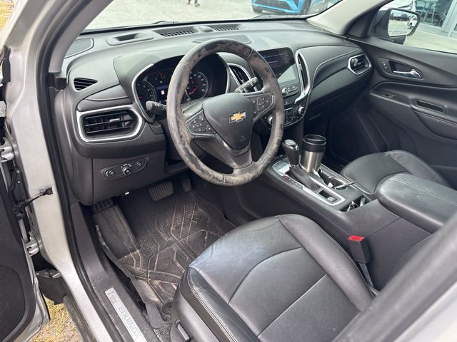 Used 2021 SILVER ICE METALLIC Chevrolet Premier image 13