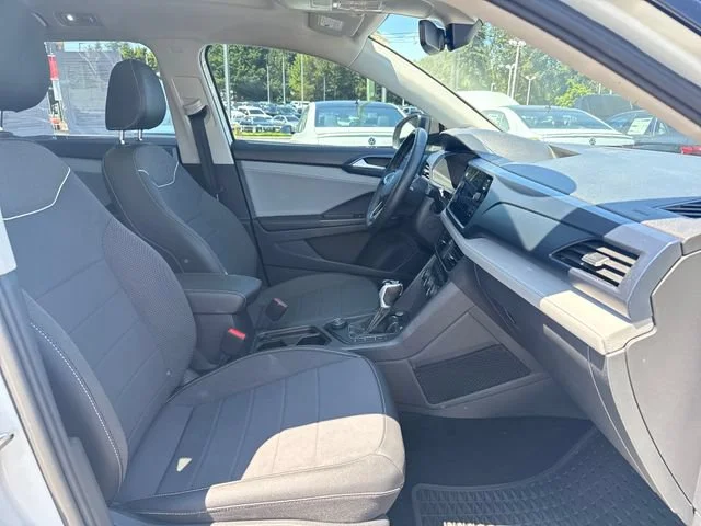Certified Used 2024 Pure White Volkswagen SE image 9