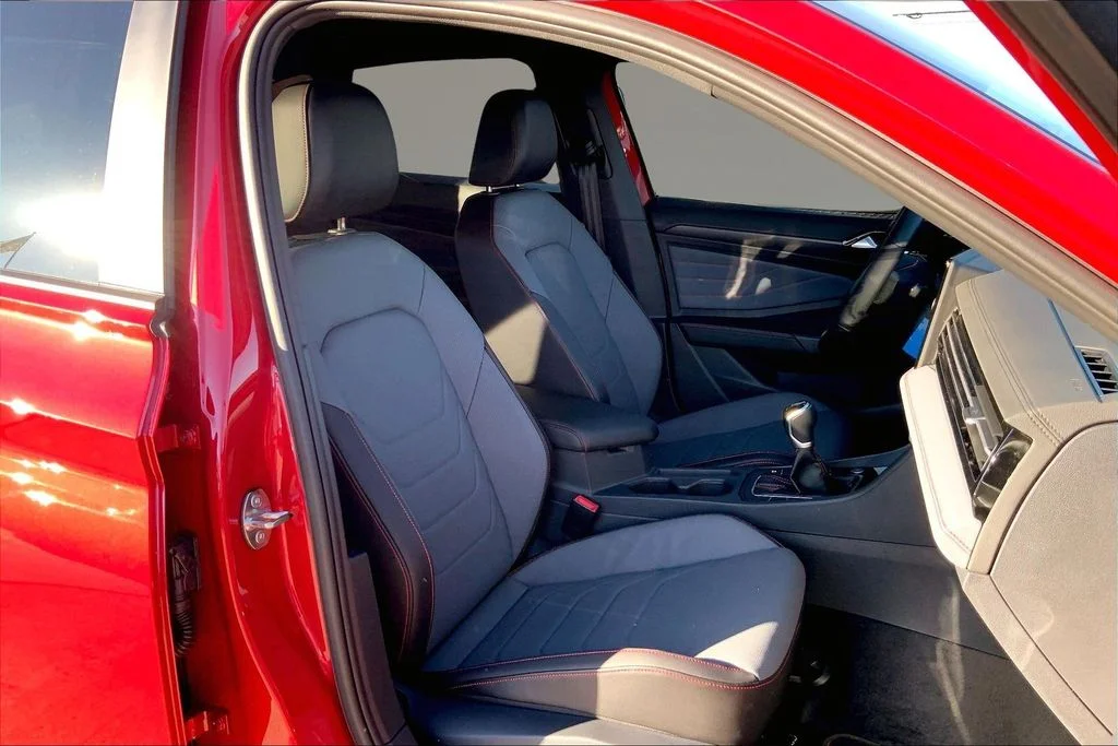 New 2026 Kings Red Metallic Volkswagen 2.0T Autobahn image 11