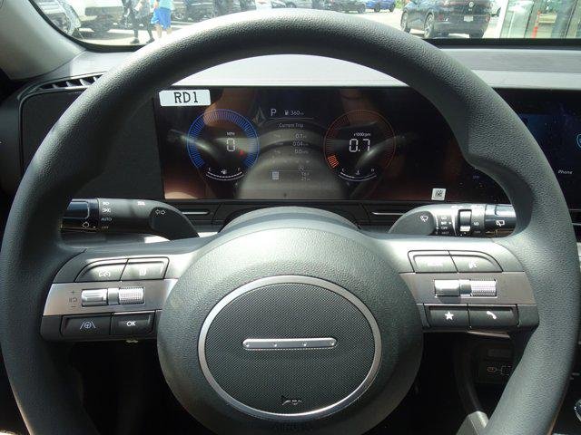2025 Hyundai Kona SE - Photo 14