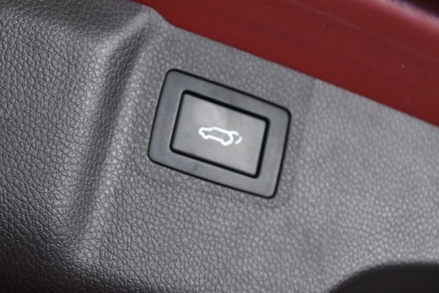 Used 2014 Red Hyundai GLS image 38