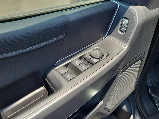 New 2026 Carbonized Gray Metallic Ford XLT image 22