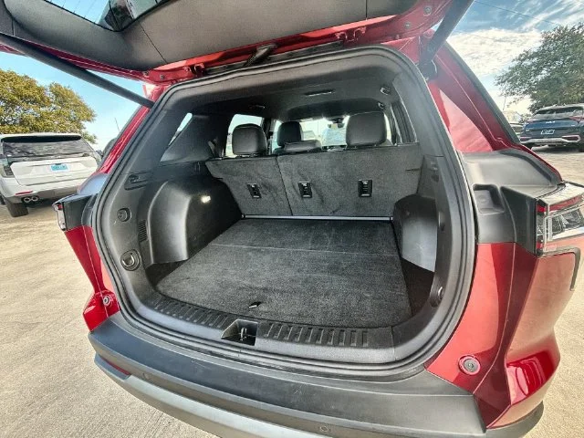2025 Chevrolet Equinox LT - Photo 25