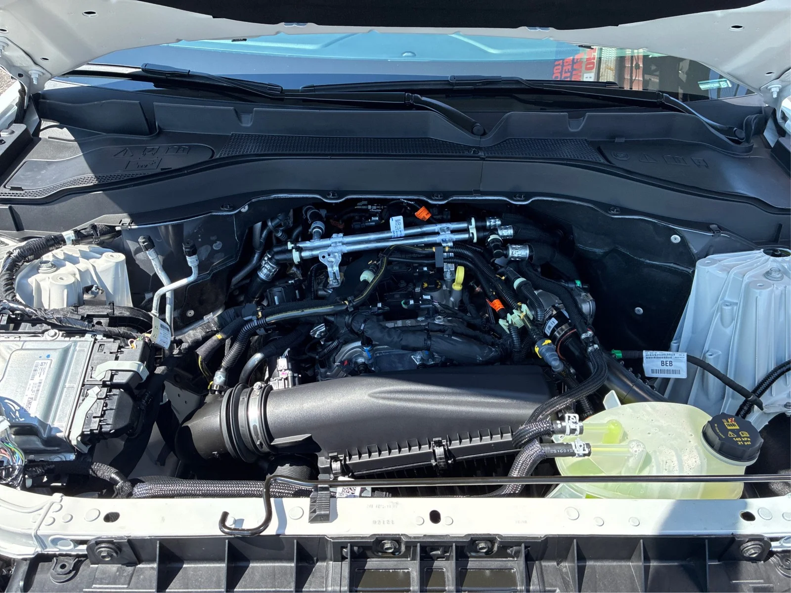 New 2026 Star White Metallic Tri-Coat Ford Active image 20