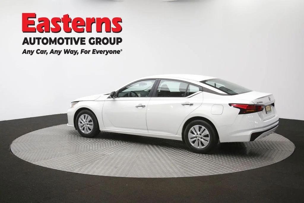 Used 2024 White Nissan 2.5 S image 61