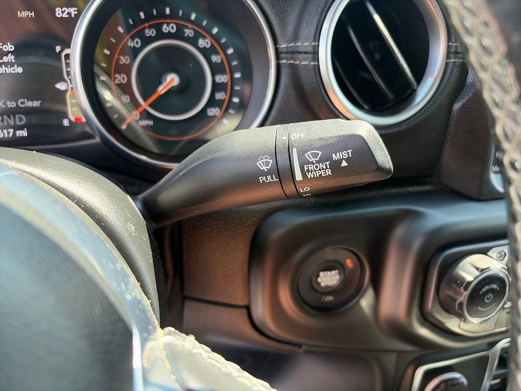 Used 2020 Gray Jeep Overland image 34