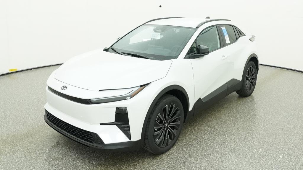 2026 Toyota C-HR XSE