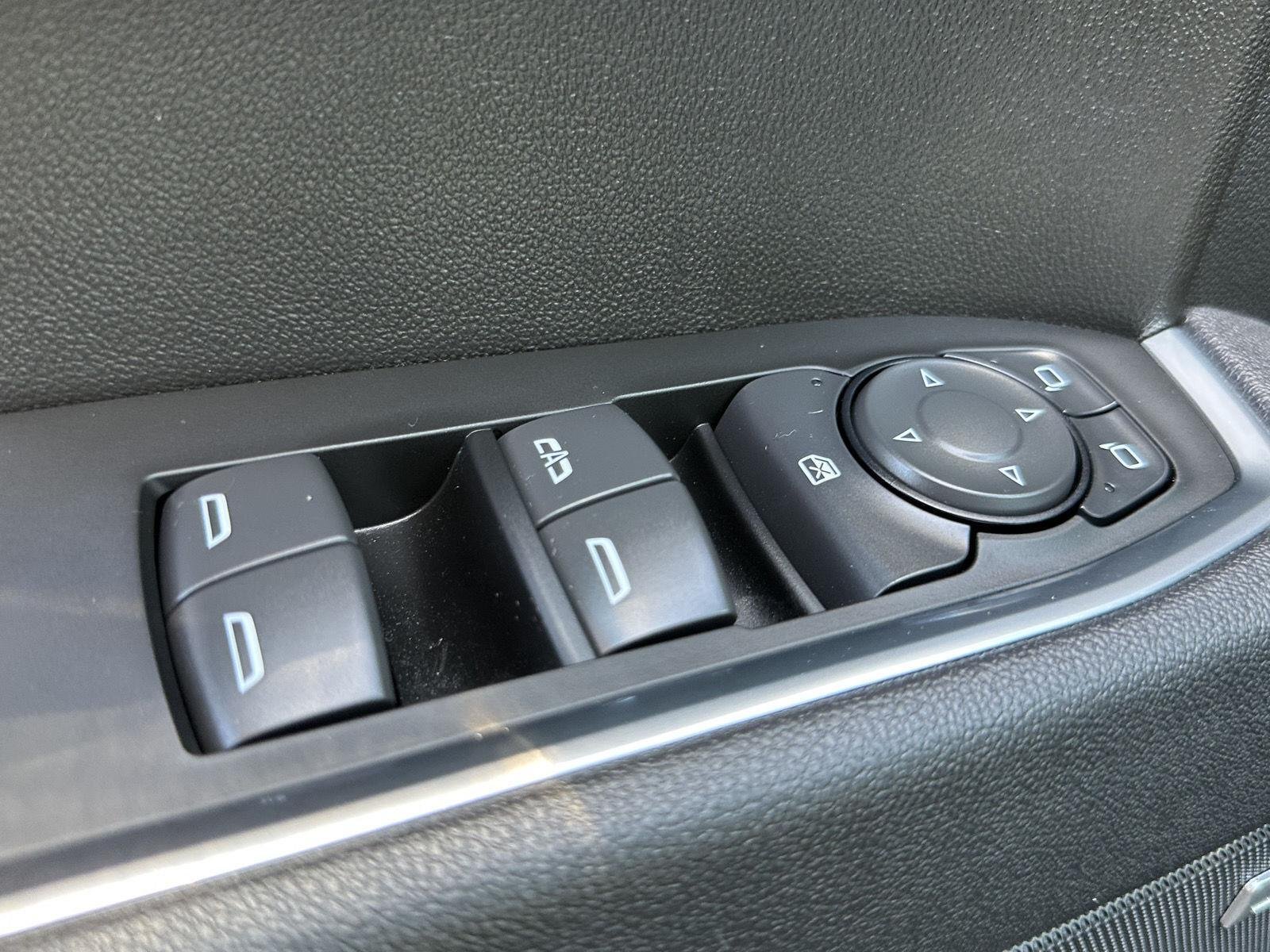 2025 Chevrolet Silverado 1500 LT Trail Boss - Photo 30