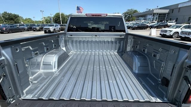 New 2026 Sterling Metallic GMC Elevation image 11